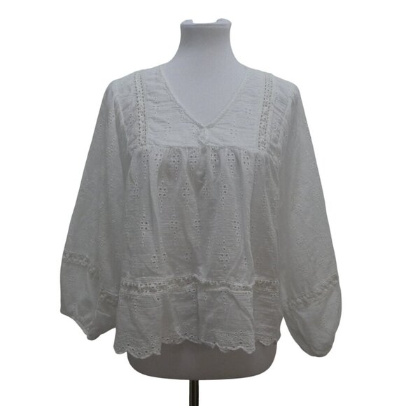 American Eagle Outfitters Tops - AE American Eagle White Cotton Eyelet Lace Boho Peasant Top Womens Small